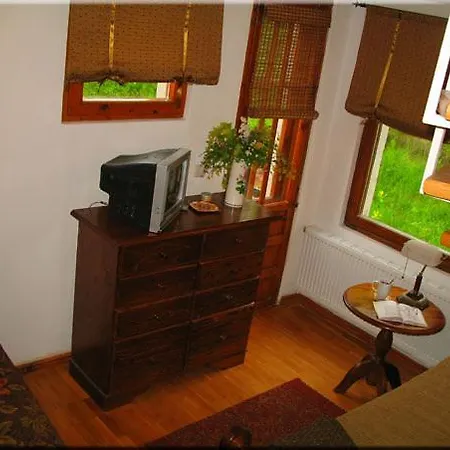 & Bistro Castle 2*