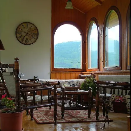 & Bistro Castle بيلوغرادتشيك