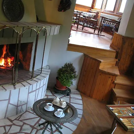 & Bistro Castle 2*